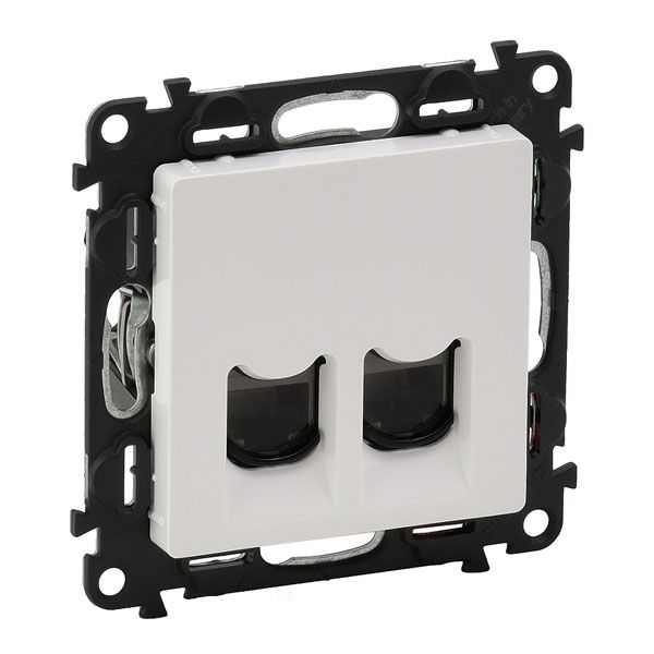 Розетка двойная RJ45 Кат.5е UTP, белый, Valena LIFE (753441) фото Розетка двойная RJ45 Кат.5е UTP, белый, Valena LIFE (753441) купить