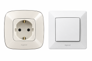 Розетки та вимикачі Legrand Valena ALLURE / LIFE Legrand