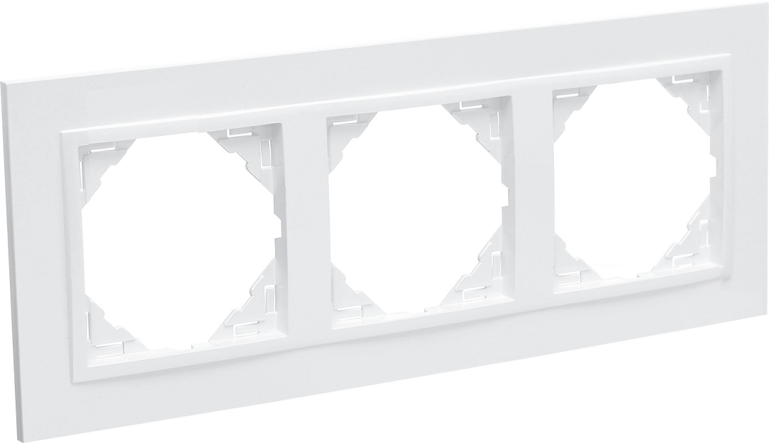 Рамка потрійна універсальна LOGUS металік крижаний 90930 TEE купити